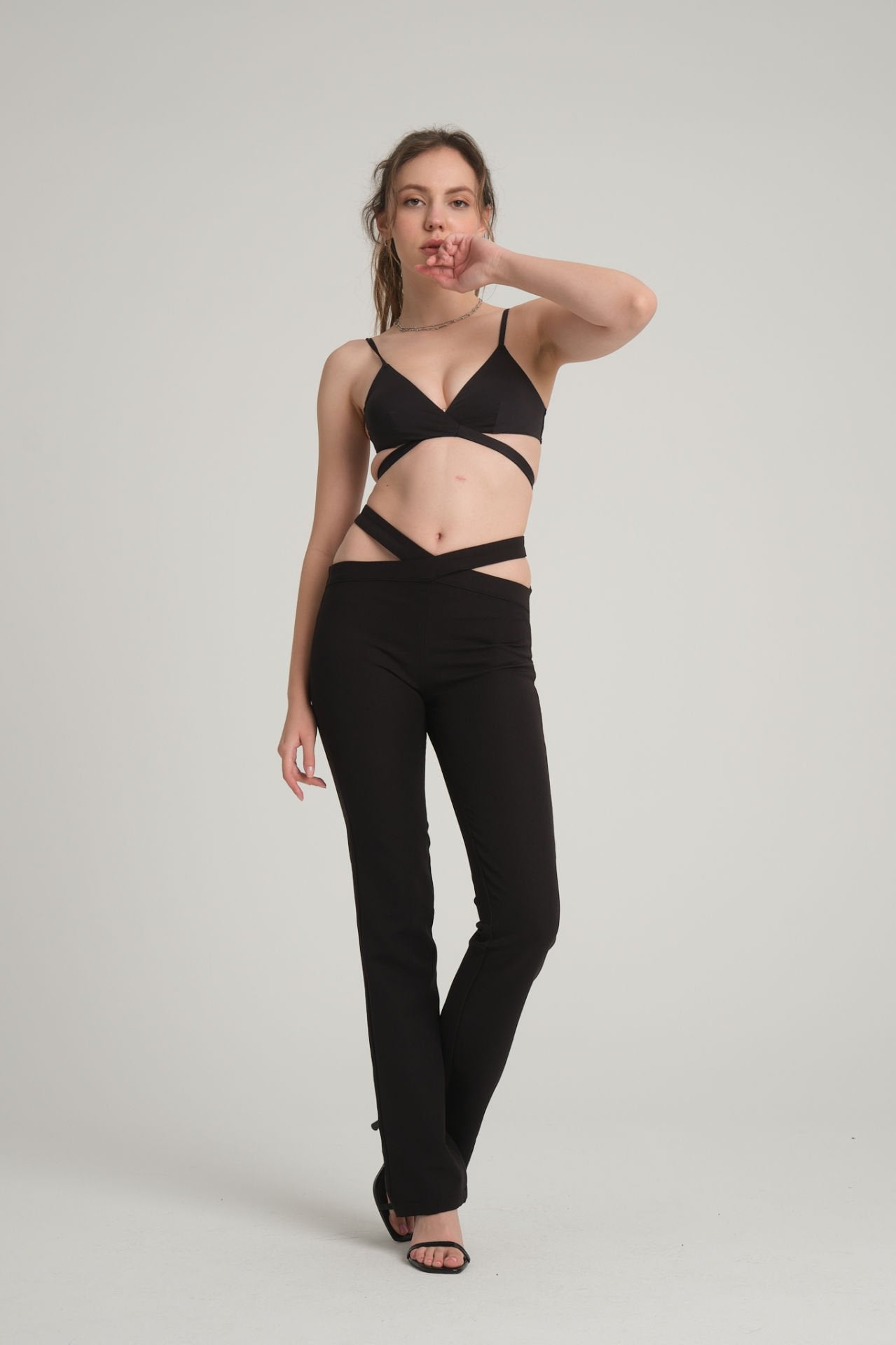 Cut Out  Siyah Pantolon