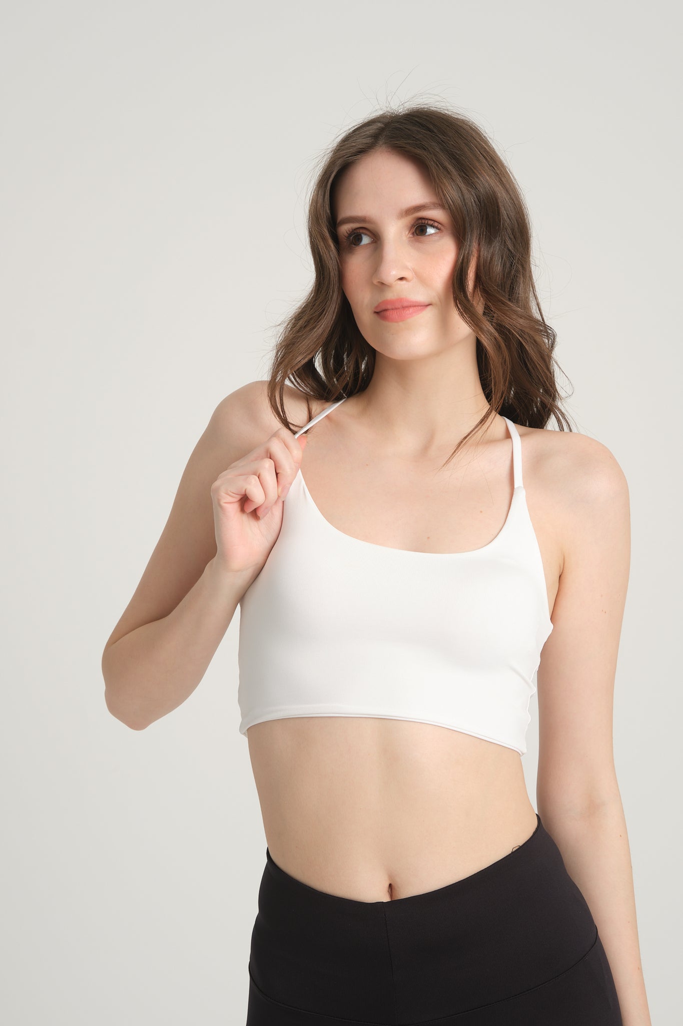 Çapraz Ayarlanabilir Askılı Beyaz Crop Top